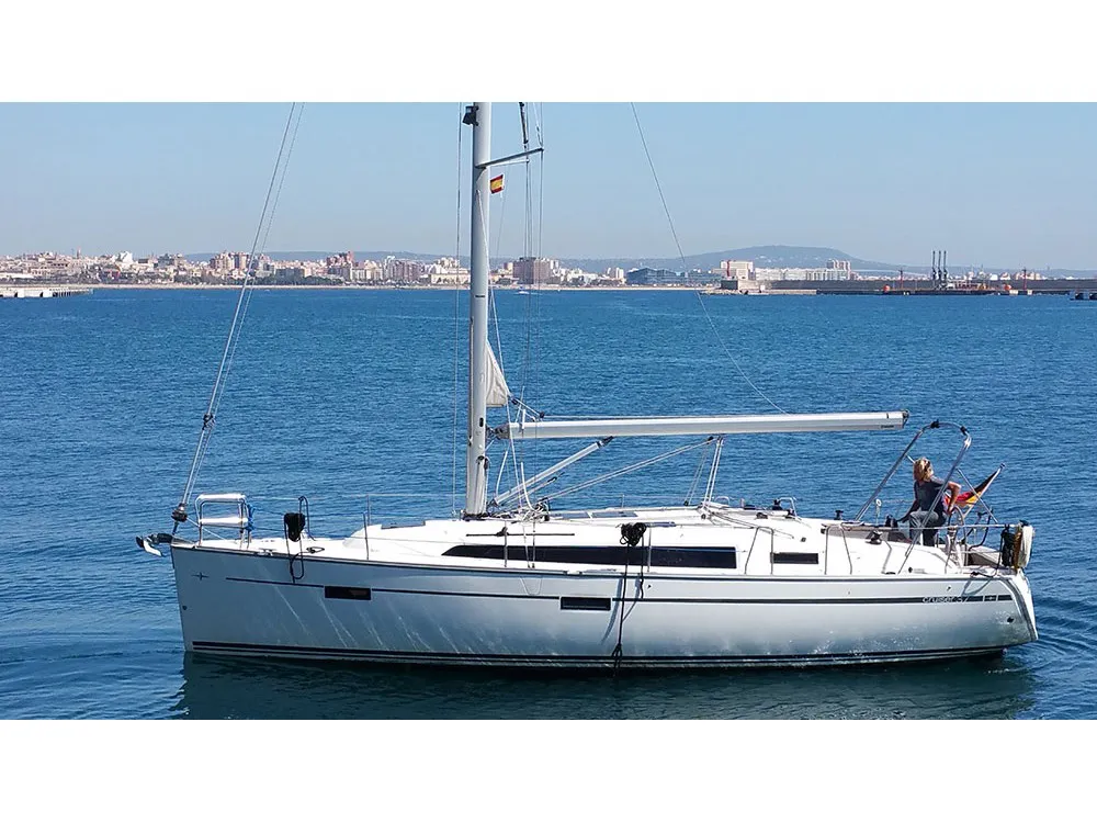 Black Pearl | Club Nàutic S`Arenal | Bavaria Cruiser 37 Main image